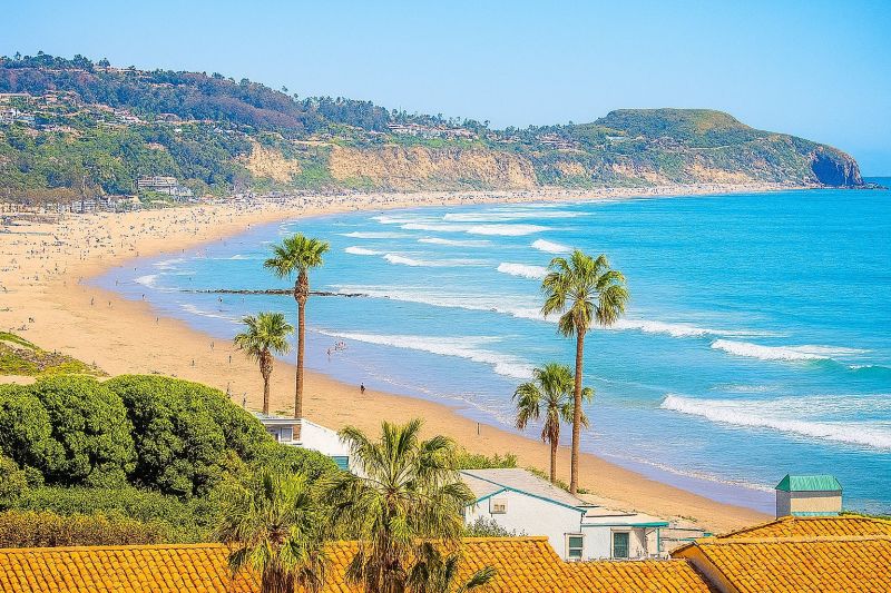 Weeding And Mulching in Malibu, CA